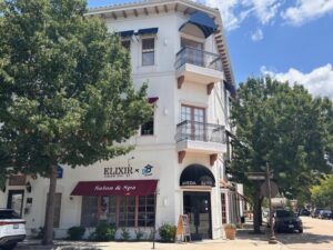 Thành phố Colleyville ra mắt chương trình thẻ quà tặng và Bingo kinh doanh mừng Giáng sinh