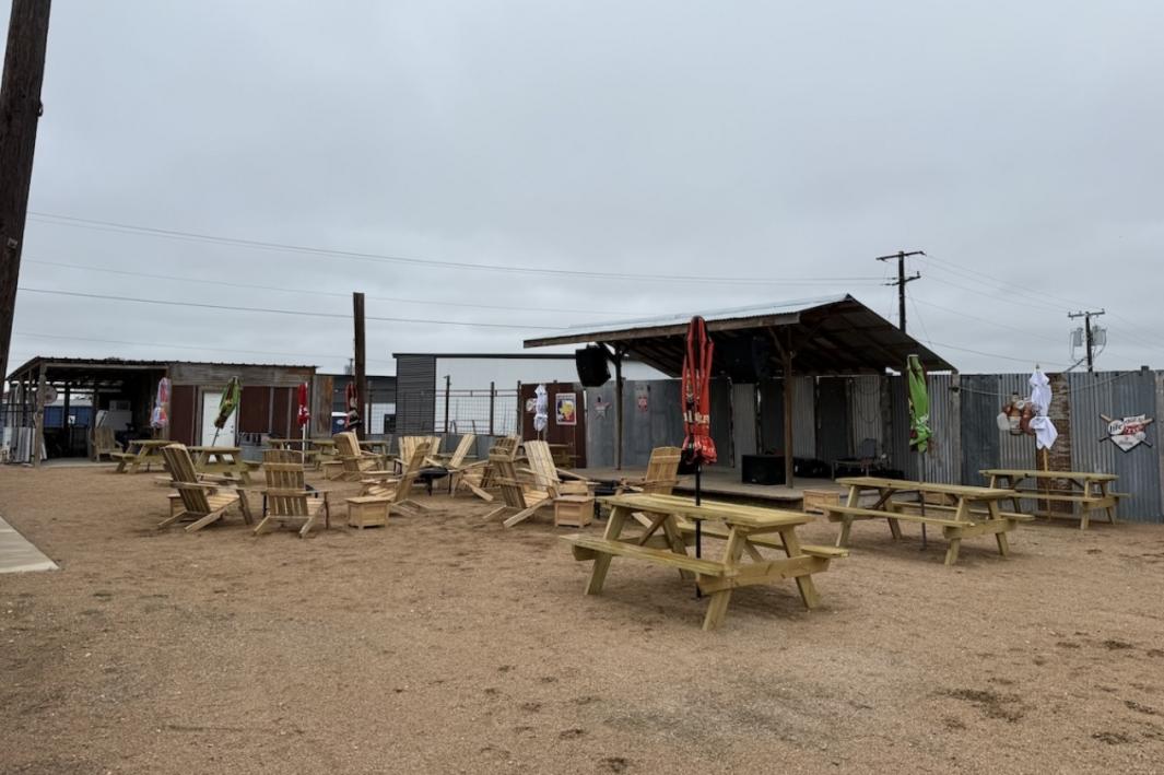 Bobby's Ice khai trương địa điểm nhạc sống mới ở New Braunfels 1 398264