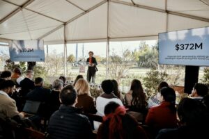 Airbnb tài trợ 1 triệu đô la cho Houston để xây dựng vòng lặp giao thông 14 dặm kết nối các địa điểm World Cup 2026