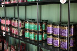 Tiệm bánh Microchip Cookies giờ đây có thêm bánh mini tại Trung tâm Plano 12 Tiệm bánh Microchip Cookies giờ đây có thêm bánh mini tại Trung tâm Plano