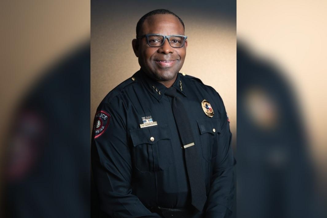 Tìm hiểu về Cảnh sát trưởng Học khu Fort Bend ISD, Anthony Sanders 1 398504