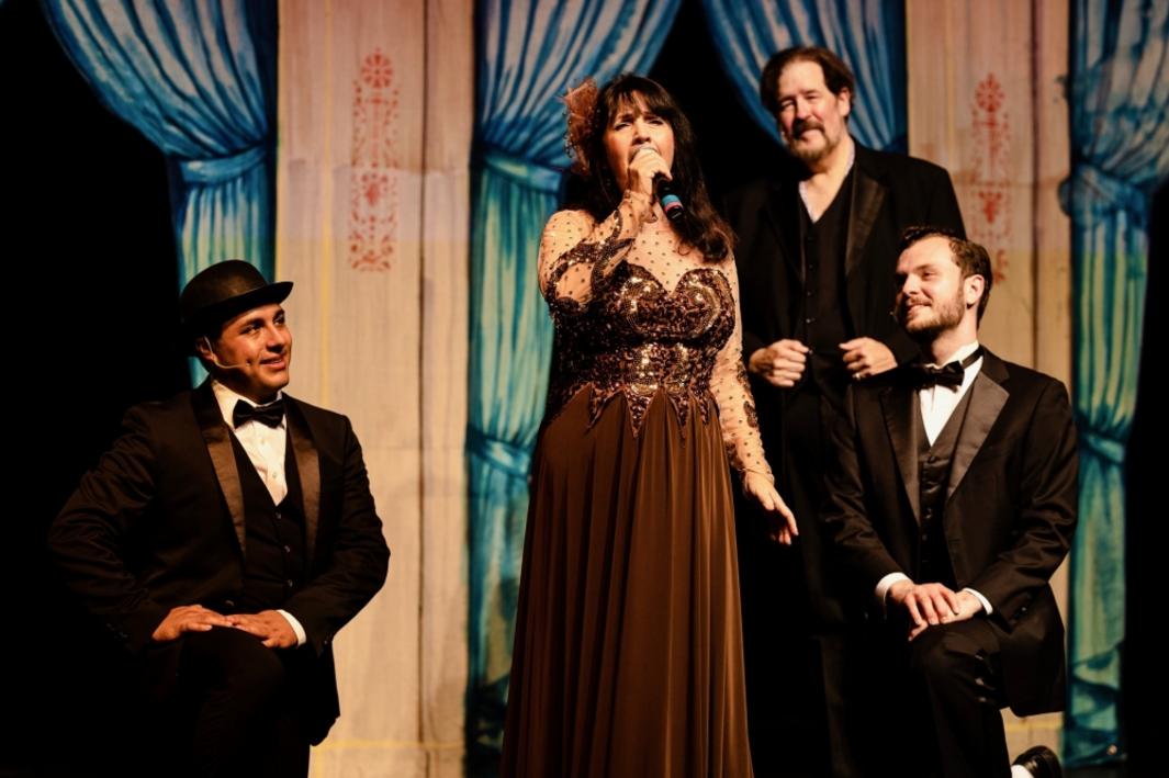 Nhà hát cộng đồng Opera Leggera kỷ niệm 20 năm 1 398575