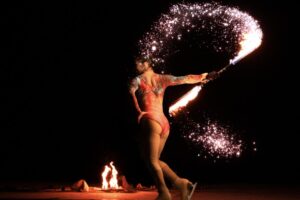 Lịch Trình Cuối Tuần Khu Vực Austin: Biểu Diễn Lễ Hội, Lễ Hội Và Tham Quan Nhà