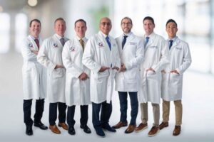 Bác Sĩ Chỉnh Hình Texas Orthopaedic & Sports Medicine Kỷ Niệm 50 Năm Thành Lập