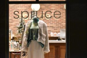 Spruce Home + Closet dời địa điểm mới tại Southlake, kỷ niệm 5 năm thành lập 5 Spruce Home + Closet dời địa điểm mới tại Southlake, kỷ niệm 5 năm thành lập