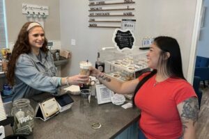 Quán Be Humble Coffee Co. khai trương tại trung tâm thành phố Humble 14 Quán Be Humble Coffee Co. khai trương tại trung tâm thành phố Humble