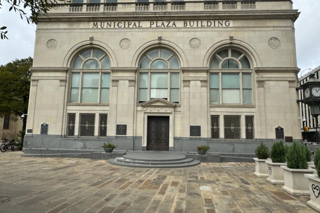 Hội đồng thành phố San Antonio bổ nhiệm thành viên ủy ban giao thông 1 398705