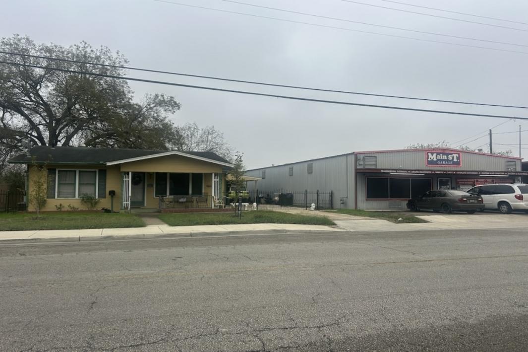 Thị Trấn Schertz Chi 194.000 USD để Tái Thiết Khu Main Street 1 398775