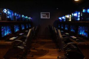 Royalous Gaming Mang Đến Trải Nghiệm Gaming Cộng Đồng Tại Katy 10 Royalous Gaming Mang Đến Trải Nghiệm Gaming Cộng Đồng Tại Katy