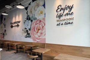 Teaspoon khai trương thử nghiệm tại Cedar Park, cung cấp trà sữa trân châu và trà 2 Teaspoon khai trương thử nghiệm tại Cedar Park, cung cấp trà sữa trân châu và trà