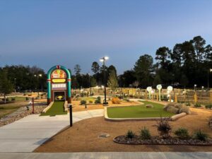 Khu mini golf Party Mini Golf khai trương tại Vintage Park