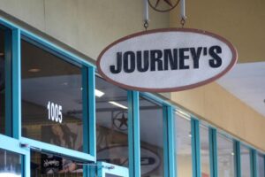 Journey’s ở San Marcos Tanger Outlets sắp sửa được tu sửa