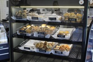 Quán bánh mì Dan's Bagels khai trương tại Grapevine 9 Quán bánh mì Dan’s Bagels khai trương tại Grapevine