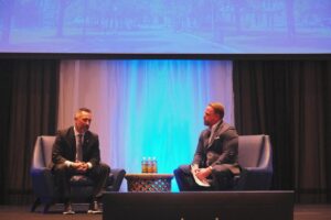 Thị trưởng Round Rock nói về nước, cơ sở hạ tầng và nhiều vấn đề khác 4 Thị trưởng Round Rock nói về nước, cơ sở hạ tầng và nhiều vấn đề khác