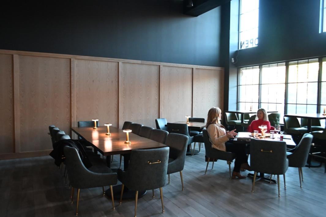 Nhà hàng Vinifera Wine Lounge & Bistro khai trương tại Flower Mound 1 399963