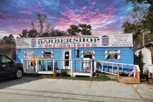 Tiệm cắt tóc Porter kỷ niệm 10 năm tại New Caney 5 Tiệm cắt tóc Porter kỷ niệm 10 năm tại New Caney