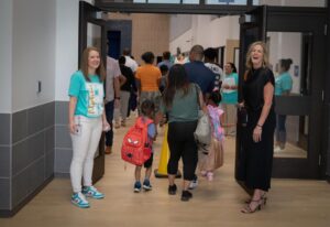 Học sinh Denton ISD sẽ trở lại trường vào ngày 13/8/2026 13 Học sinh Denton ISD sẽ trở lại trường vào ngày 13/8/2026