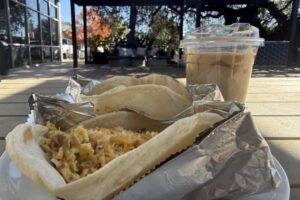 Quán cà phê CommonWealth khai trương địa điểm thứ 5 tại San Antonio 10 Quán cà phê CommonWealth khai trương địa điểm thứ 5 tại San Antonio