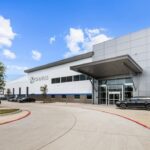 Hãng Cirrus Aircraft Khai trương cơ sở mới rộng lớn tại Sân bay Quốc gia McKinney