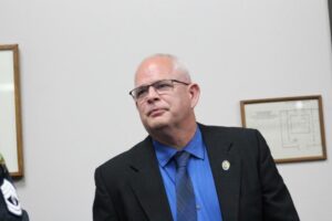 Cảnh sát trưởng Humble bị đình chỉ để điều tra 18 Cảnh sát trưởng Humble bị đình chỉ để điều tra