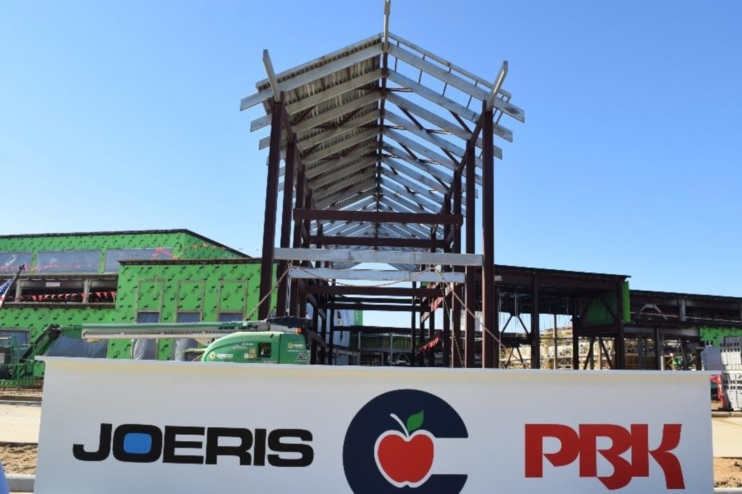 Lễ Khánh thành Trường Trung học Timber Creek của Học khu Conroe ISD 1 400393