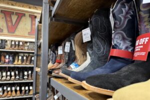 Cavender’s Boot City Mở Cửa tại New Braunfels