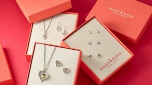 Khai trương địa điểm mới của James Avery tại Humble 4 Khai trương địa điểm mới của James Avery tại Humble
