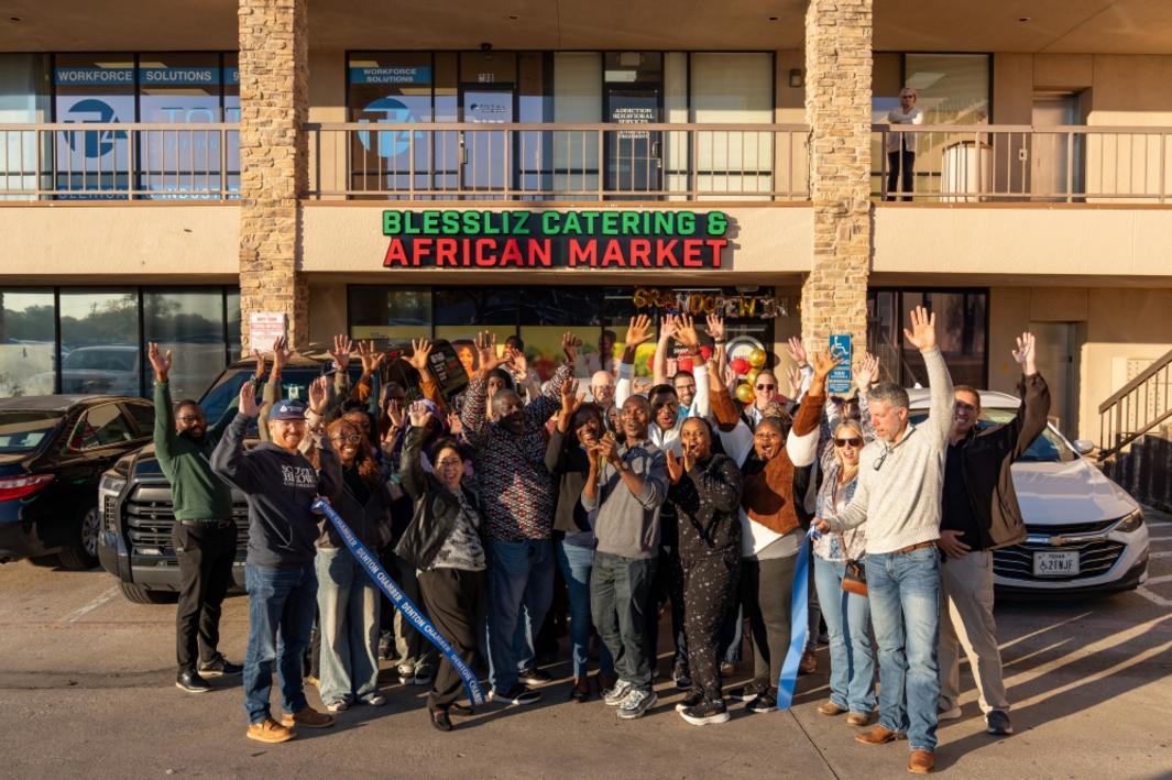 BlessLiz khai trương dịch vụ thực phẩm và tạp hóa tại Denton 1 400505