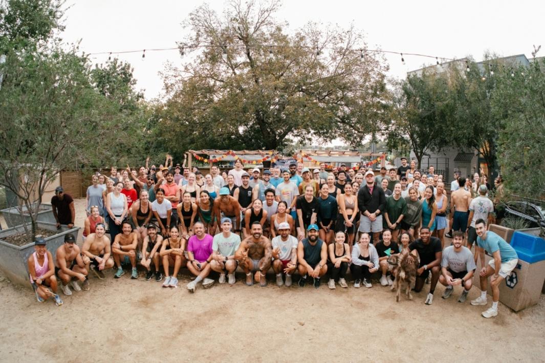 Câu lạc bộ chạy bộ 'Good Grief' ở Austin giúp cộng đồng tìm thấy sự đồng cảm trong mất mát 1 400513