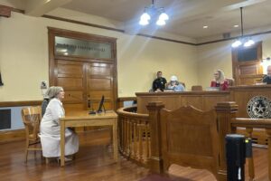 Hạt Williamson Trao 250 Nghìn Đô La cho Quỹ Giáo Dục Hutto để Cấp Học Bổng 2 Hạt Williamson Trao 250 Nghìn Đô La cho Quỹ Giáo Dục Hutto để Cấp Học Bổng