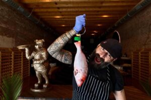 Quán rượu Pluto's sắp khai trương tại Bastrop, Texas 7 Quán rượu Pluto’s sắp khai trương tại Bastrop, Texas