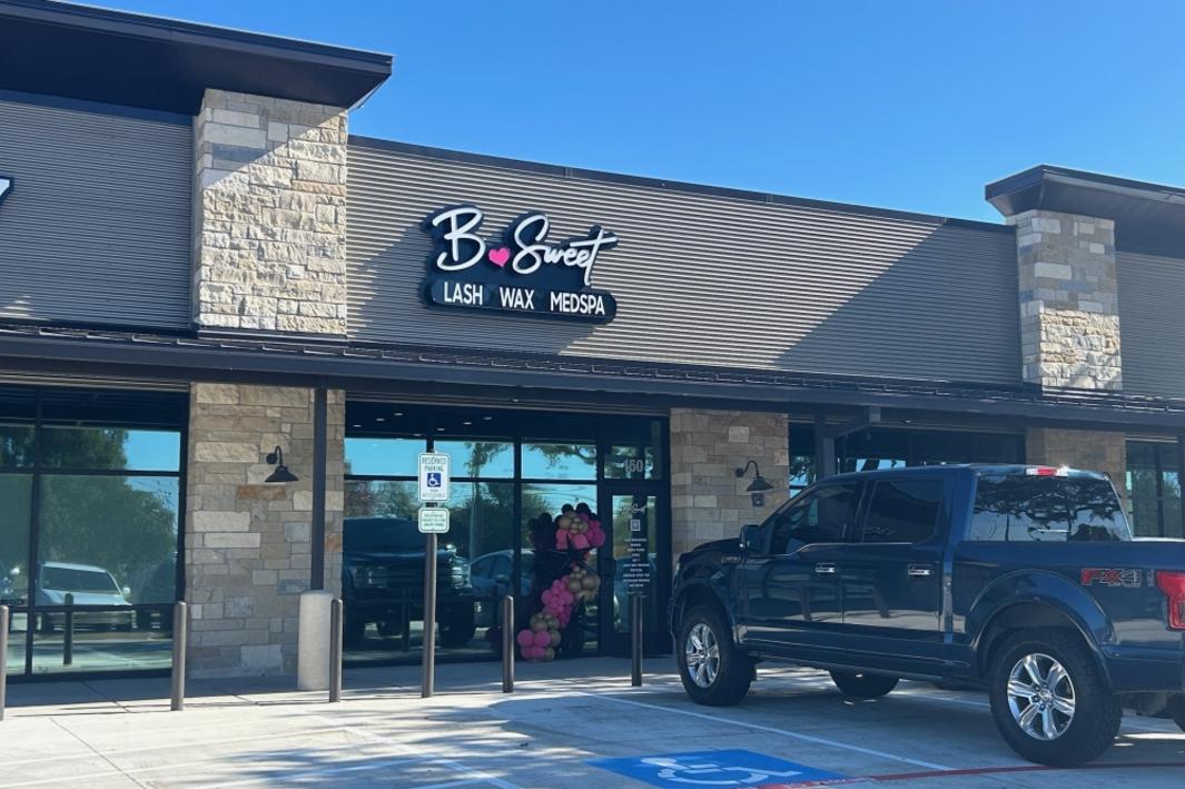 B. Sweet Lash Wax Med-Spa khai trương cơ sở mới tại Round Rock 1 401409