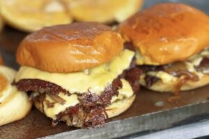 Bamburger khai trương chi nhánh thứ hai tại Tomball 18 Bamburger khai trương chi nhánh thứ hai tại Tomball