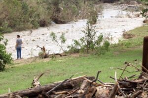 Tiểu bang Texas Cấp Quỹ Hỗ Trợ Lắp Đặt Còi Báo Động Lũ Lụt 6 Tiểu bang Texas Cấp Quỹ Hỗ Trợ Lắp Đặt Còi Báo Động Lũ Lụt