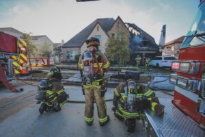 Sở Cứu hỏa Cy-Fair Tăng Cường Tư Vấn Miễn Phí cho Nhân Viên và Gia Đình