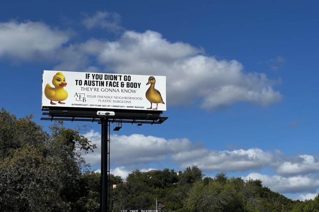 Biển quảng cáo ở Austin đối mặt với phiên tòa vào tháng Giêng 1 401578