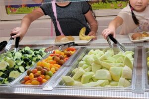 Các Học Khu Austin Cân Bằng Dinh Dưỡng, Khẩu Vị và Vấn Đề An Ninh Lương Thực