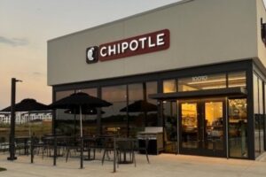 Chipotle ở Valley Ranch Town Center Mừng Kỷ Niệm 5 Năm