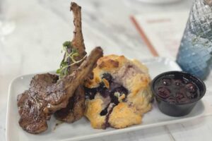 Brunch & Bloom Khai Trương tại Humble, Houston 10 Brunch & Bloom Khai Trương tại Humble, Houston