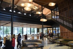 Thư Viện Cộng Đồng Cedar Park Tăng 143% Lượng Khách Đến