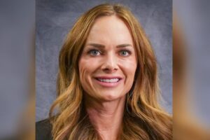 Bà Farrar được bổ nhiệm vào Ban Đánh giá Tarrant