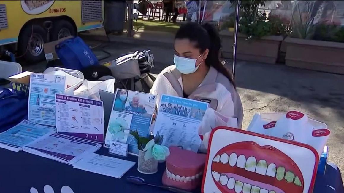 Cơ sở y tế di động đến San Jose, cung cấp dịch vụ khám sức khỏe miễn phí 1 44649168045 1080pnbcstations