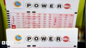 Người chơi ở Arkansas trúng độc đắc Powerball 1.8 tỷ USD vào đêm Giáng Sinh