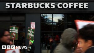 Starbucks Bồi Thường Hơn 35 Triệu Đô Cho Nhân Viên New York Vì Vi Phạm Luật Lao Động