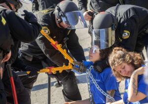 Tình hình căng thẳng ở Hạt Sonoma sau khi tuyên án những người biểu tình