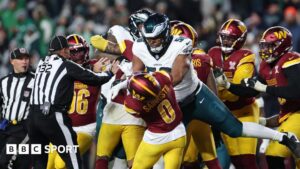 Eagles Thắng Commanders, Giành Chức Vô Địch NFC East 11 Eagles Thắng Commanders, Giành Chức Vô Địch NFC East