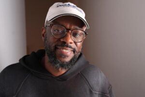 AI Có Thể Hài Hước Không? Một Số Diễn Viên Hài Sử Dụng Công Cụ AI Nhưng Vẫn Kiểm Soát 3 AI Có Thể Hài Hước Không? Một Số Diễn Viên Hài Sử Dụng Công Cụ AI Nhưng Vẫn Kiểm Soát