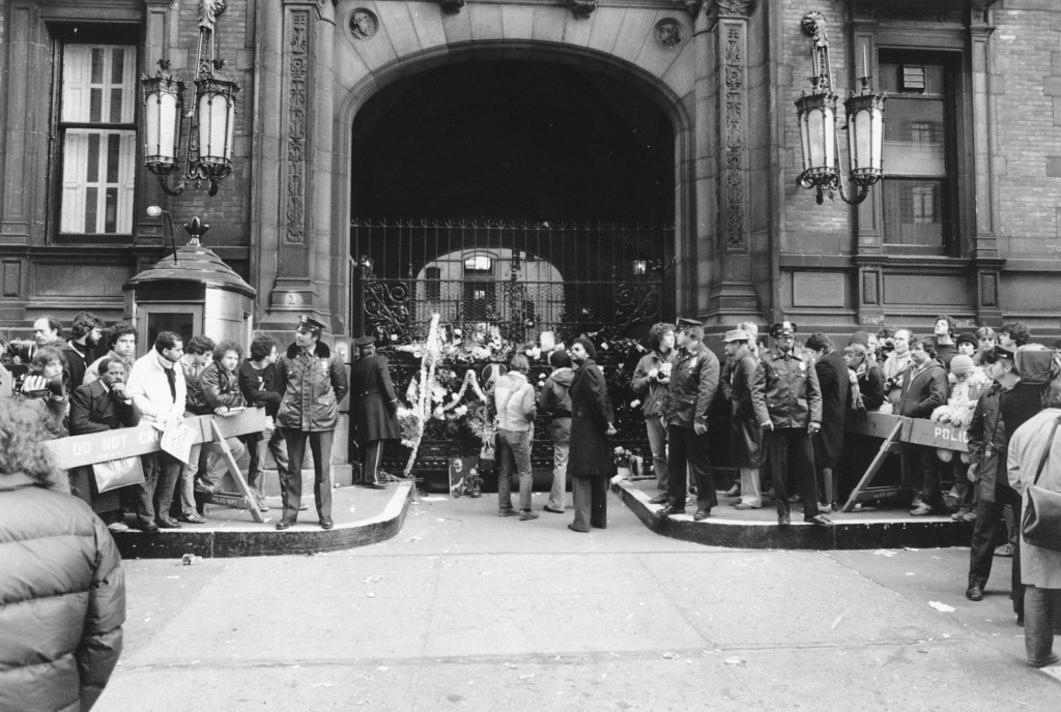 Ngày này năm xưa: John Lennon bị bắn chết 1 AP8012090158