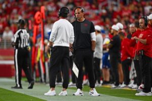 Robert Saleh của 49ers không vội vàng với cơ hội huấn luyện