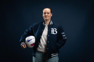 Bay FC Bổ Nhiệm Huấn Luyện Viên Mới Emma Coates, Nhấn Mạnh Kinh Nghiệm Phát Triển Cầu Thủ Cho Đội Tuyển Anh 3 Bay FC Bổ Nhiệm Huấn Luyện Viên Mới Emma Coates, Nhấn Mạnh Kinh Nghiệm Phát Triển Cầu Thủ Cho Đội Tuyển Anh